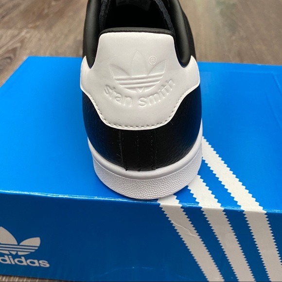 SOLD Adidas Stan Smith black and gold - Picture 5 of 7